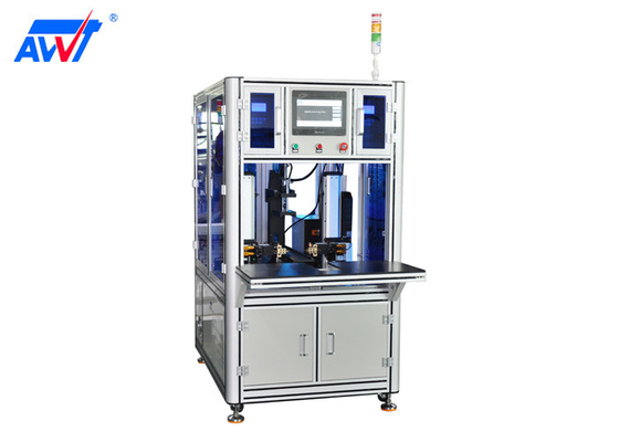 32650 18650 เครื่องเชื่อมจุดแบตเตอรี่มอเตอร์สองข้างขับเคลื่อน 3800-4500 ชิ้น / ชม. 380V 5000A